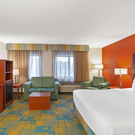 La Quinta Inn By Wyndham Auburn Worcester Dış mekan fotoğraf