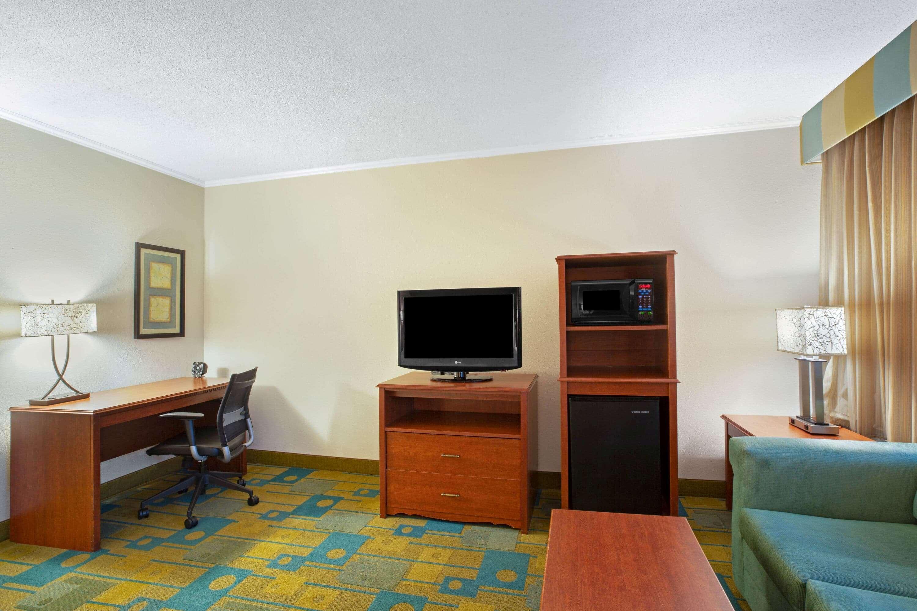 La Quinta Inn By Wyndham Auburn Worcester Dış mekan fotoğraf